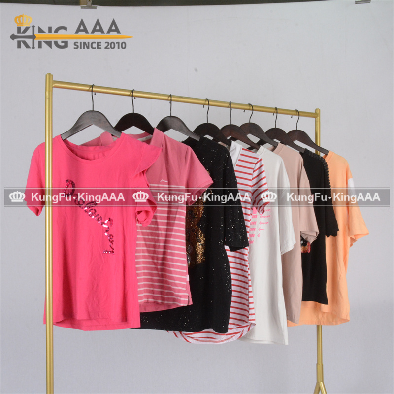 Second-Hand Women's T-Shirts